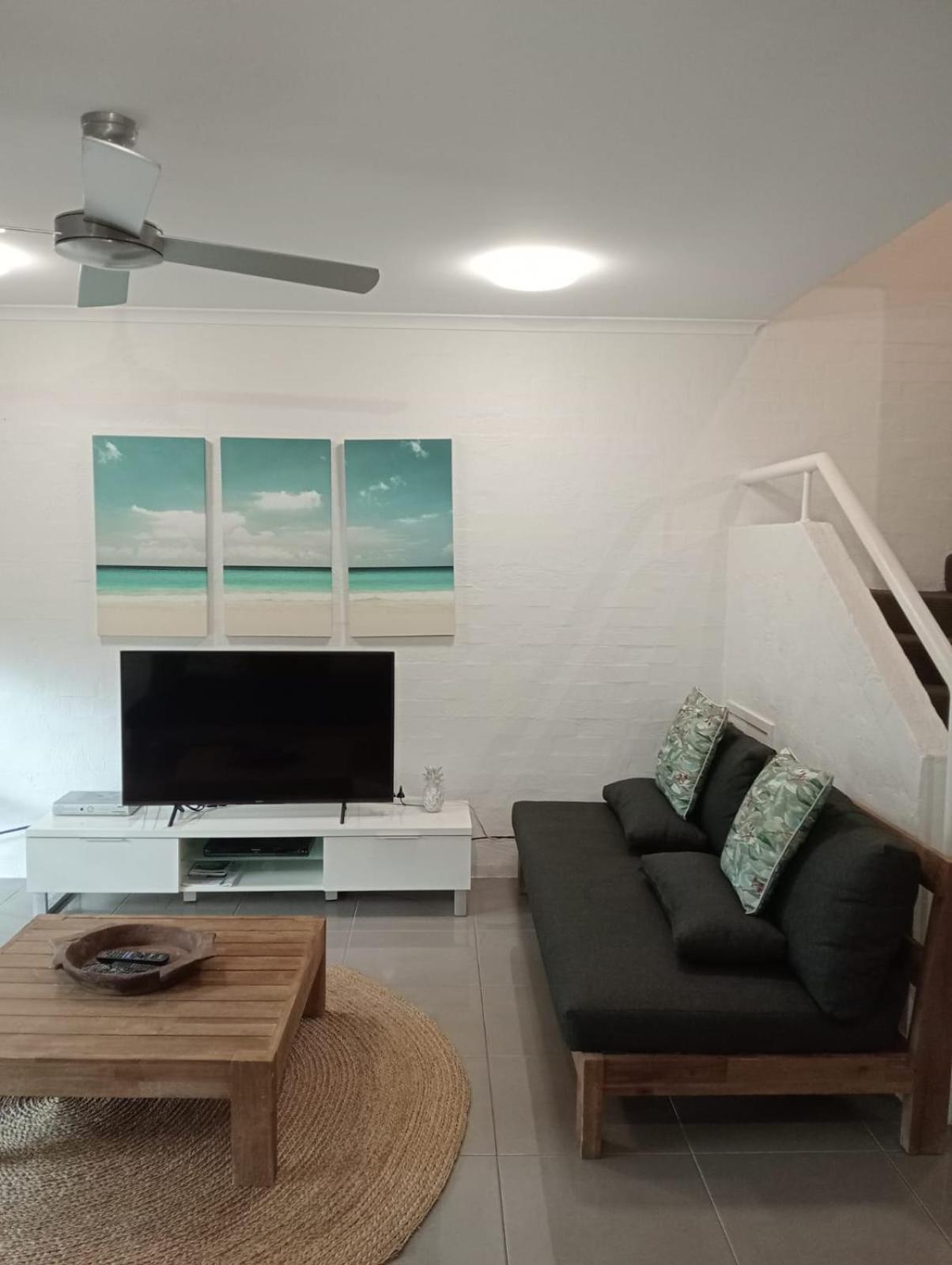 Le Court Villas Noosa Heads Esterno foto
