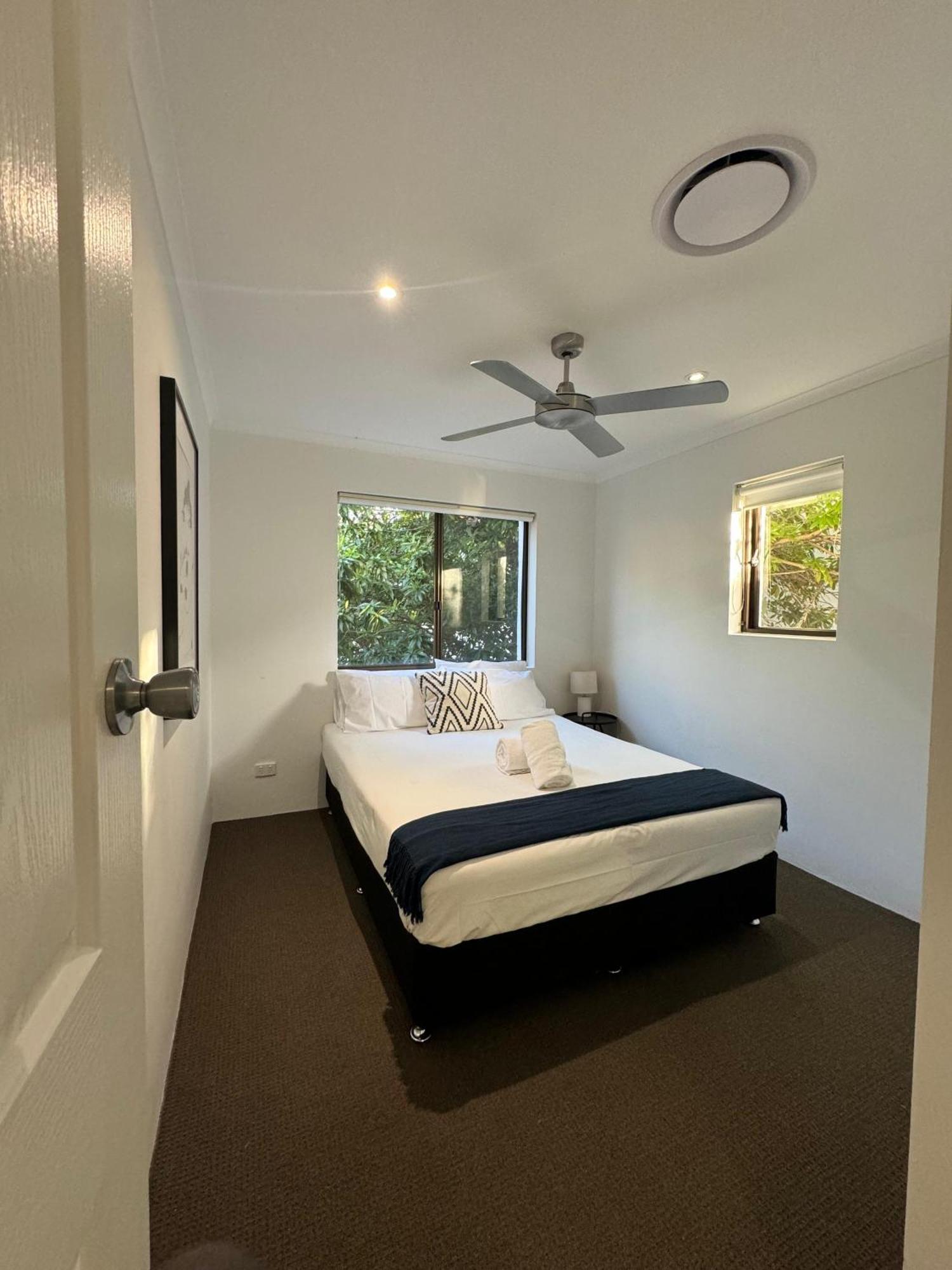 Le Court Villas Noosa Heads Esterno foto